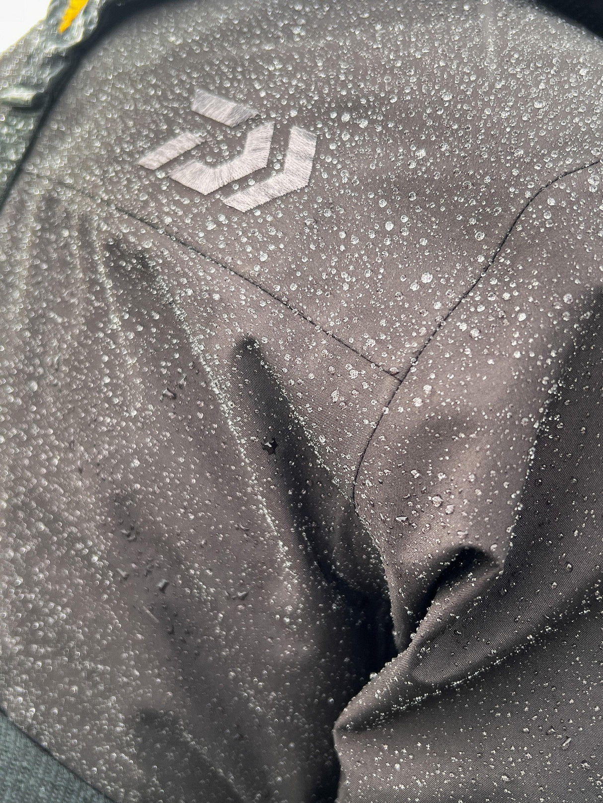 Daiwa Gore-Tex takki - Happy Angler