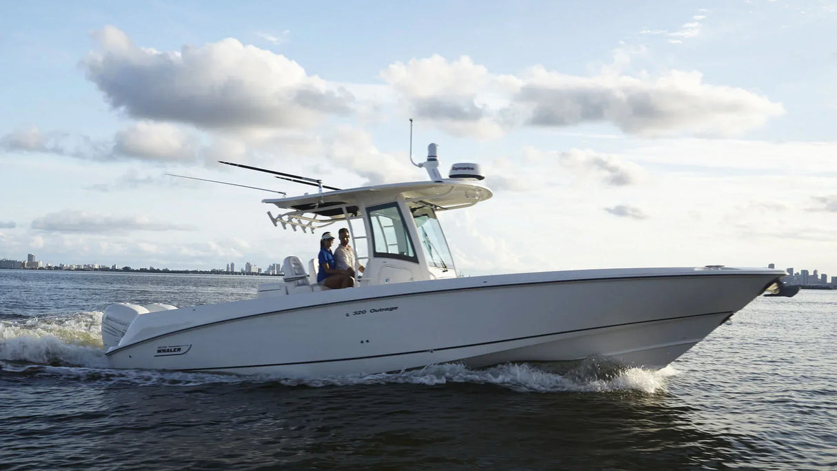 Raymarine Quantum 2 Q24D Doppler 18" Wi-Fi tutka + virtakaapeli + datakaapeli - Happy Angler