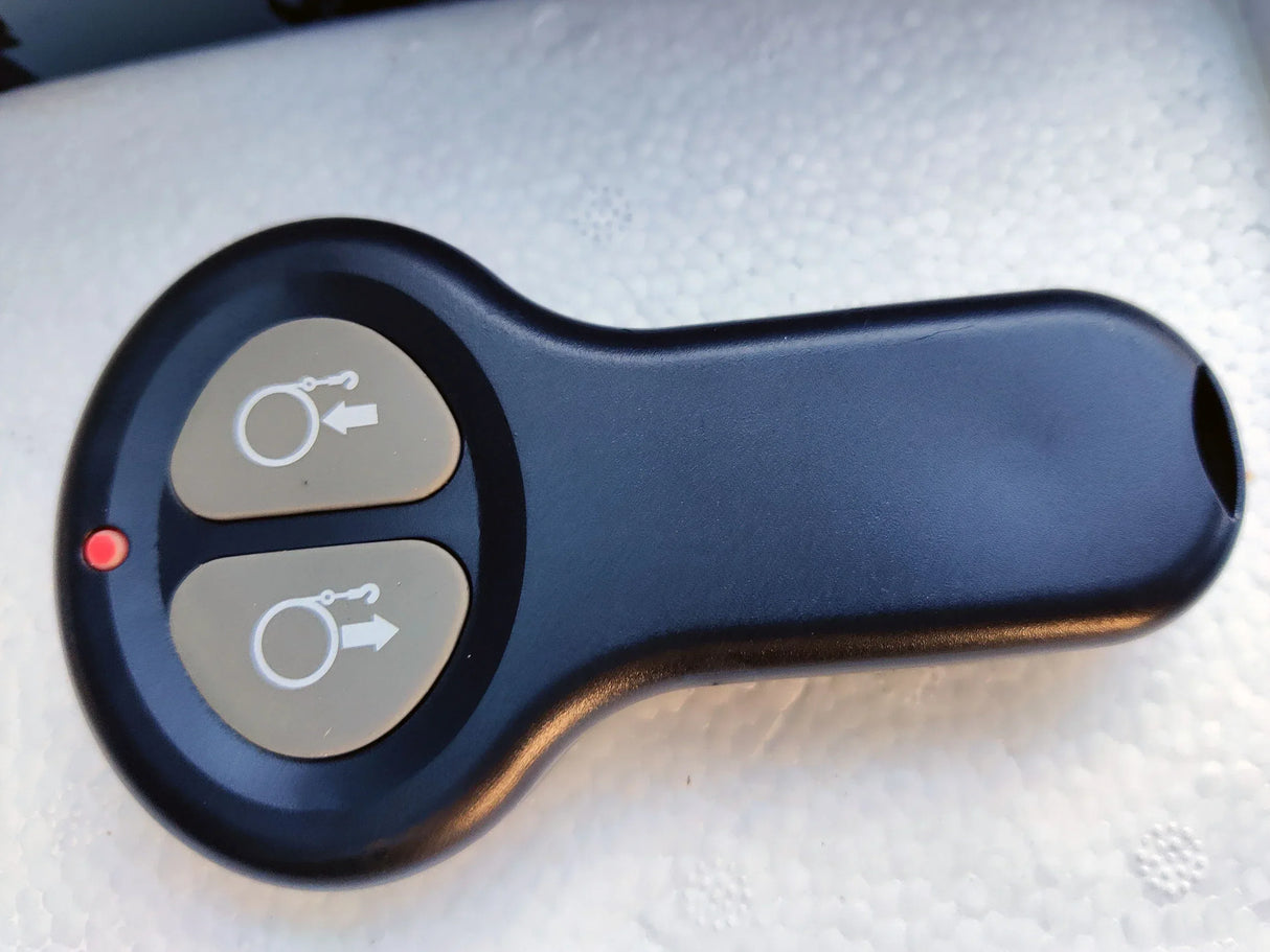 Bronco Black Edition 3500 sähkövinssi - Happy Angler