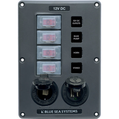 Blue Sea katkaisinpaneeli 4 katkaisinta + 2 x USB + 12V