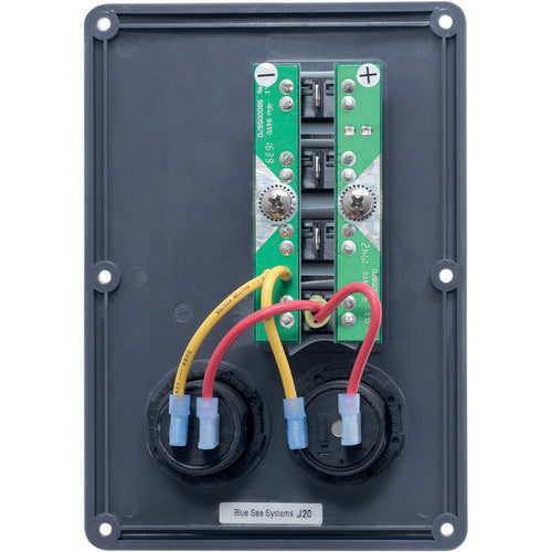 Blue Sea katkaisinpaneeli 4 katkaisinta + 2 x USB + 12V