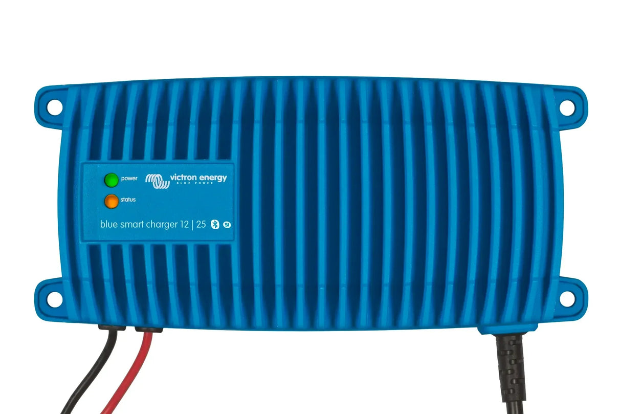 Victron Blue Smart IP67 12V 17A akkulaturi - Happy Angler