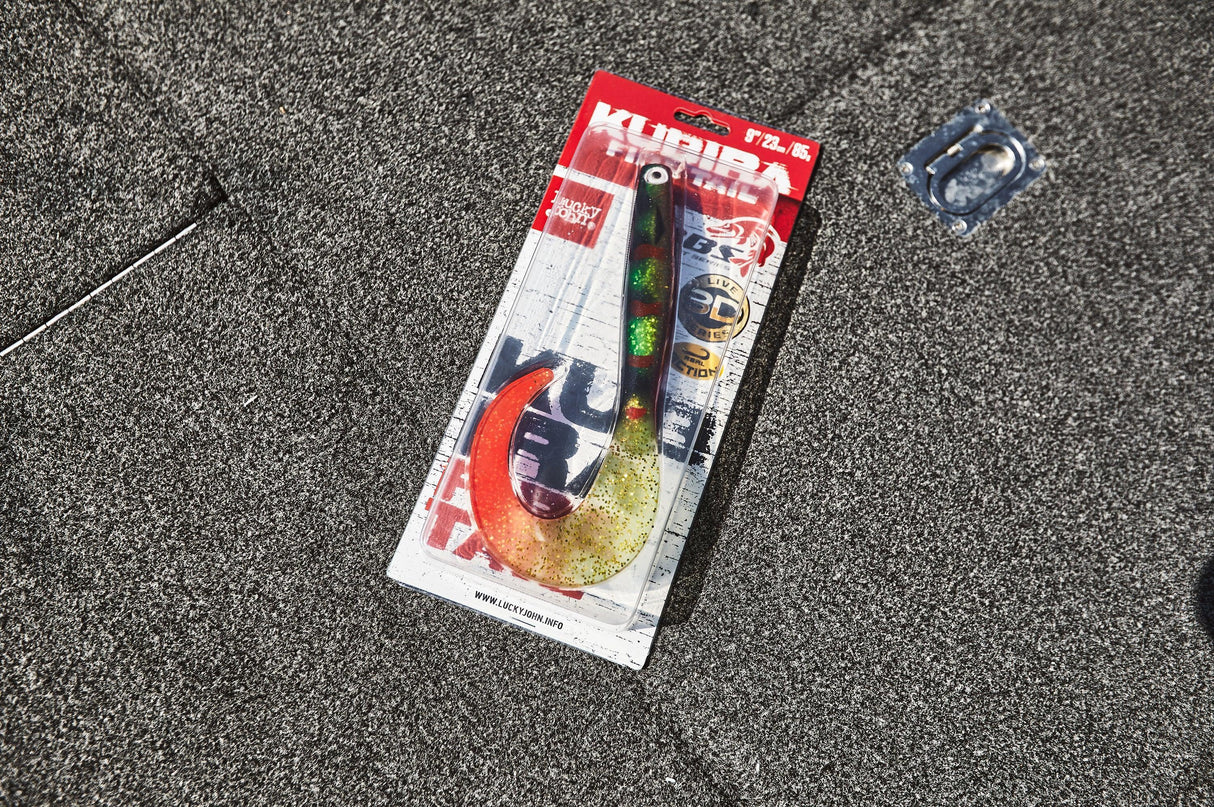 Lucky John Kubira Fire Tail 23 cm kalajigi - Happy Angler